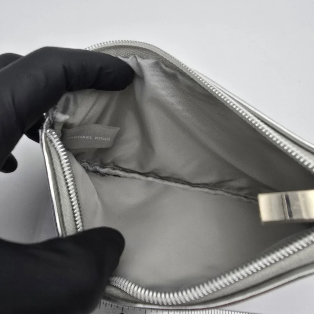 Michael Kors Silver Embossed Snakeskin Cosmetic Makeup Bag Pouch‎ Clutch